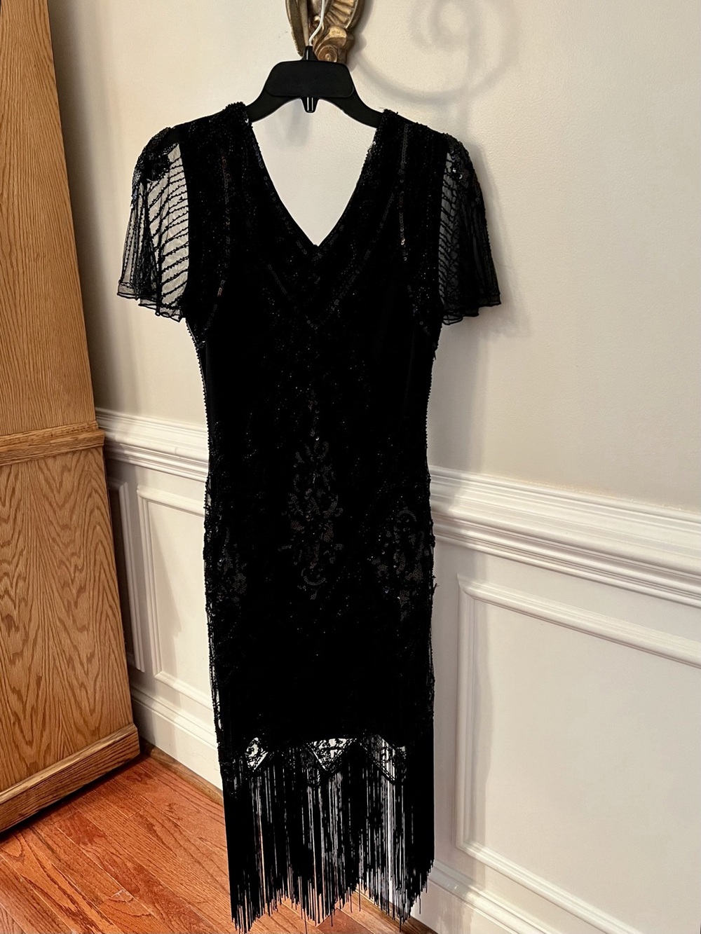Vintage-Inspired Black Beaded Fringe Midi Dress - Picture 2 of 13